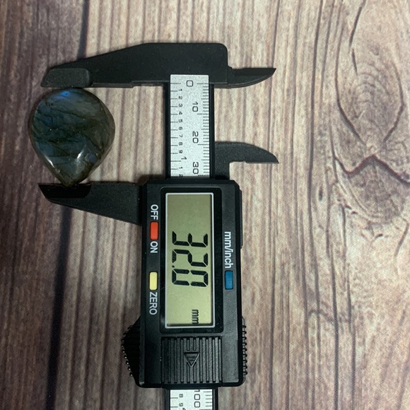 Labradorite pendant high flash-no hole - Picture 7 of 7